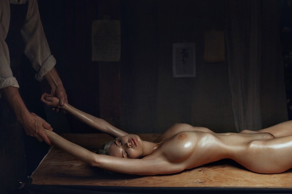 Julia S Erotic photo shoot