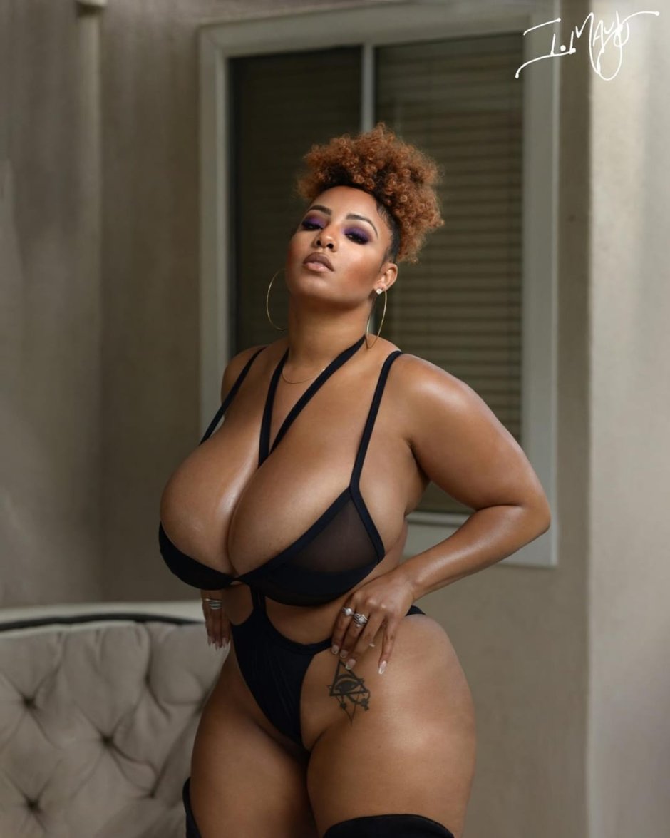 Stephanie Nelson Persephanii halo naked