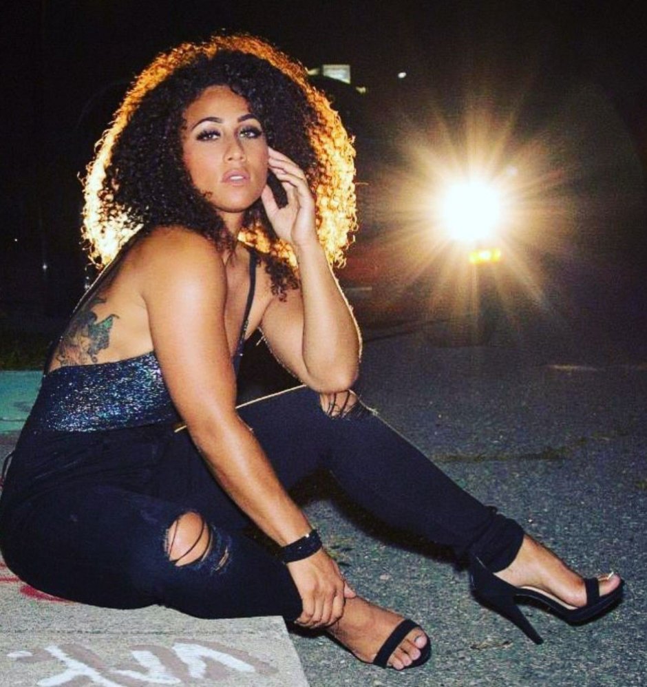 Nicole 34