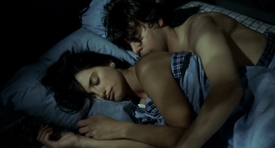 Vinesa Shaw Eyes Wide Shut