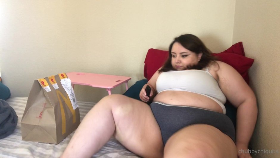 Carmella Bing Staffer Gainer