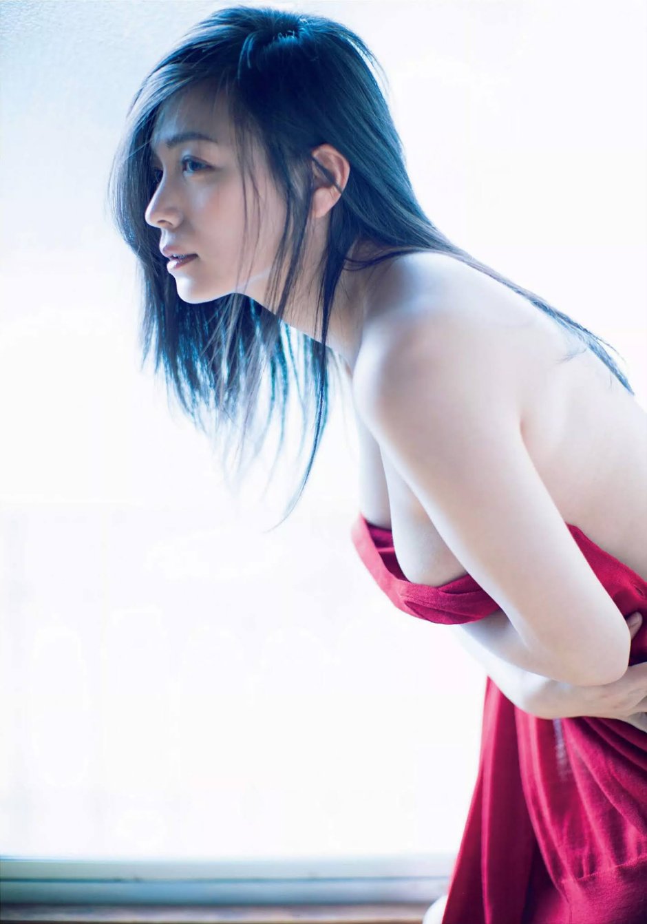 Photo by Yuki Kavamura naked