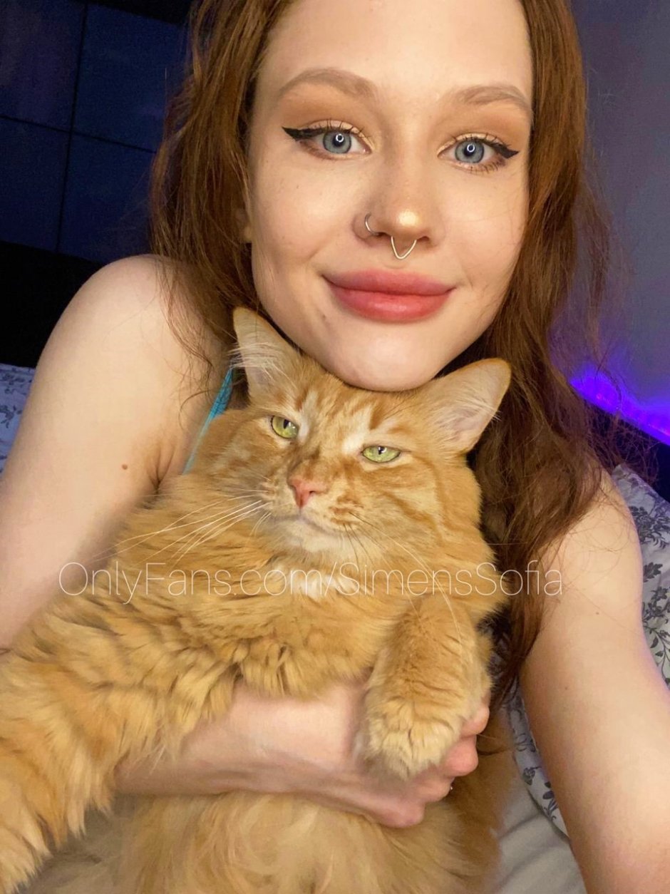 Alexandra Gromov Sofia Siemens