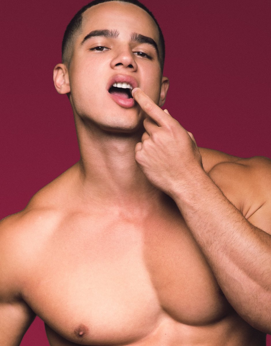 Jordan Torres Pecs
