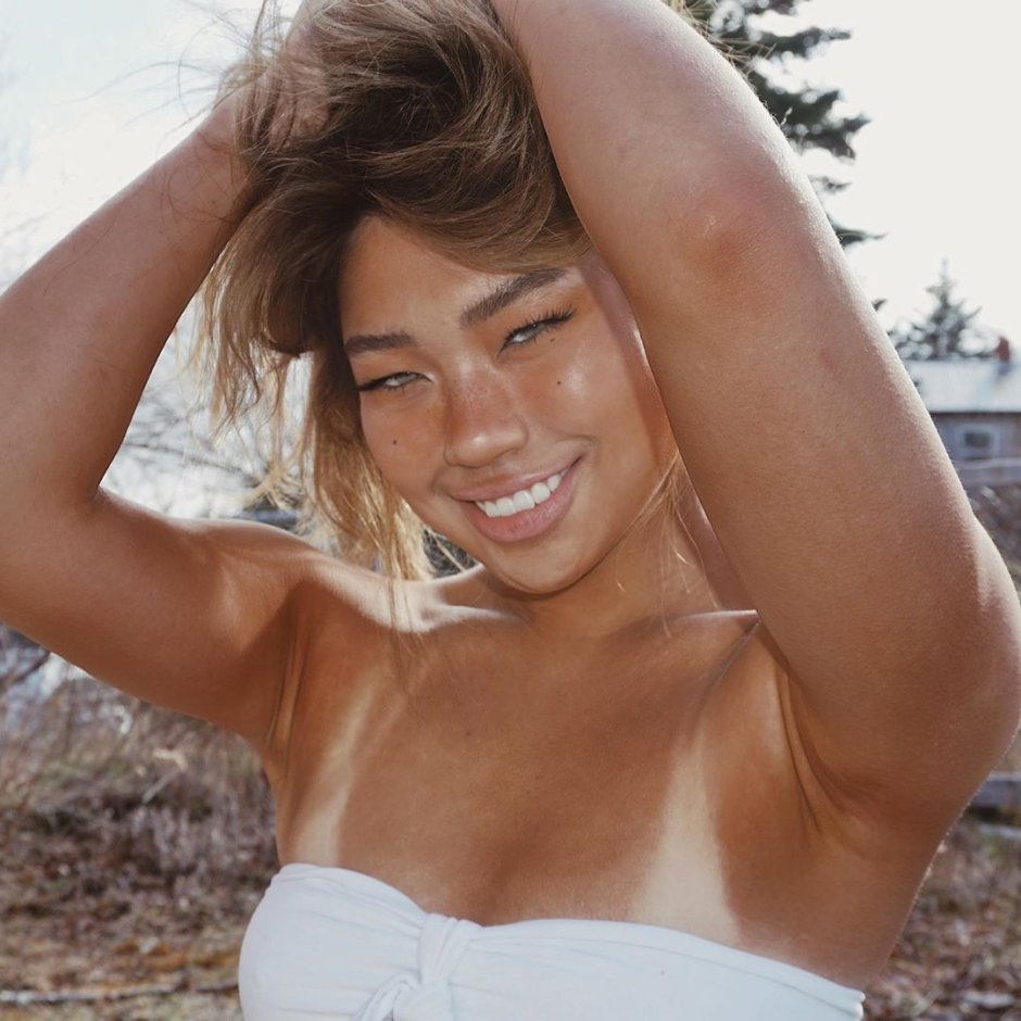 Hannah Owo drain in stockings naked