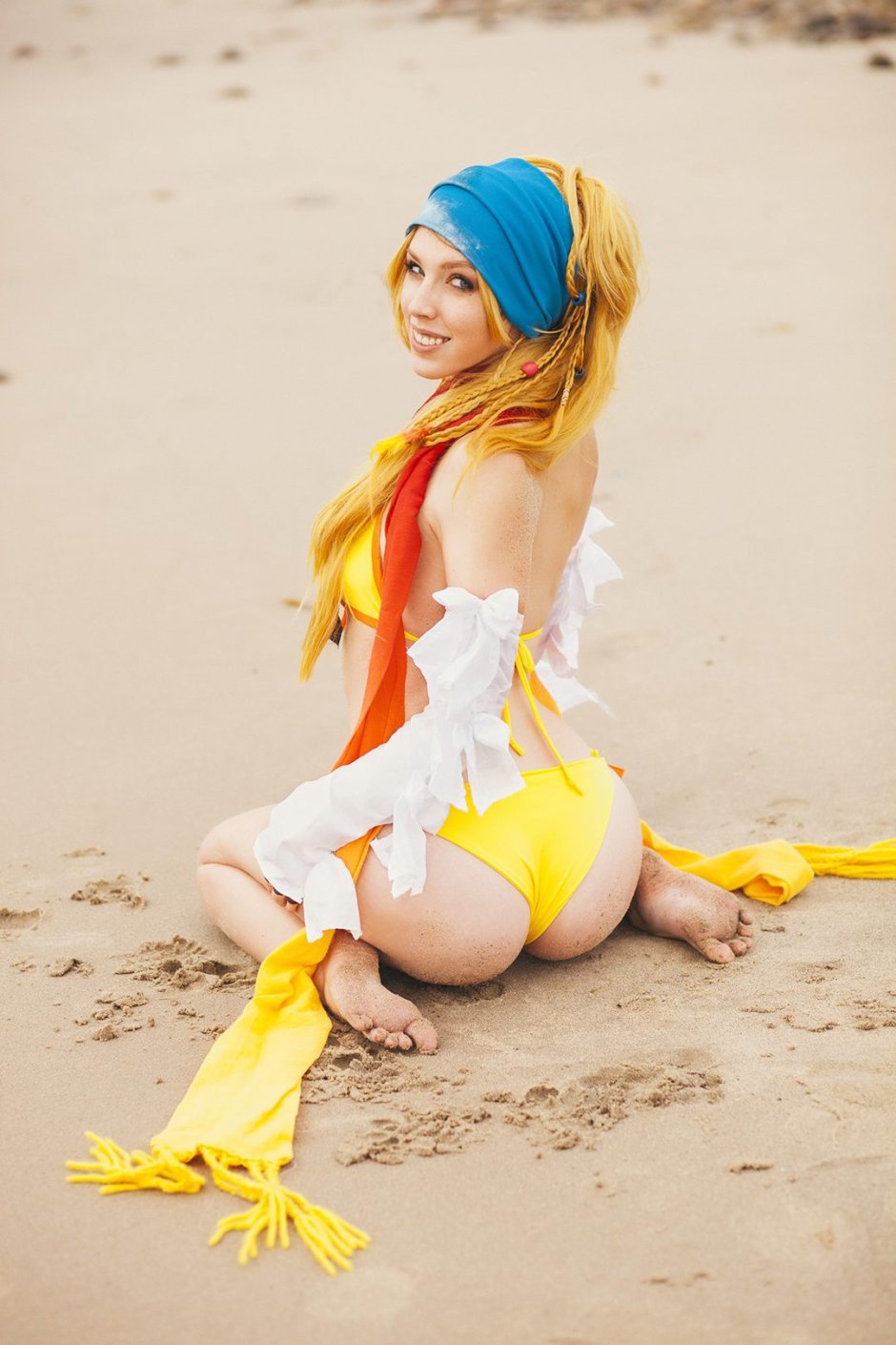 Keeper of the Light Cosplay