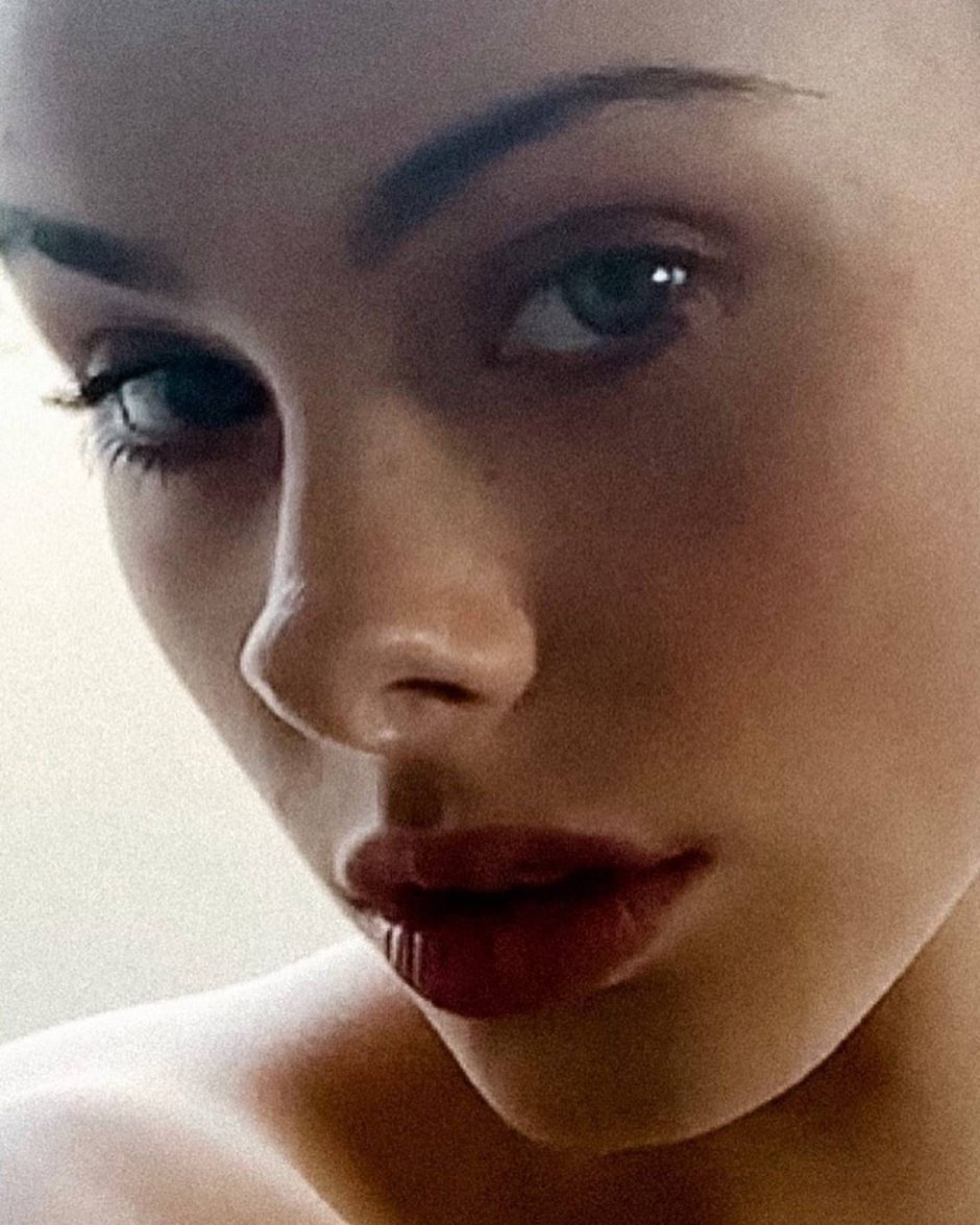 Meika Woollard in underwear