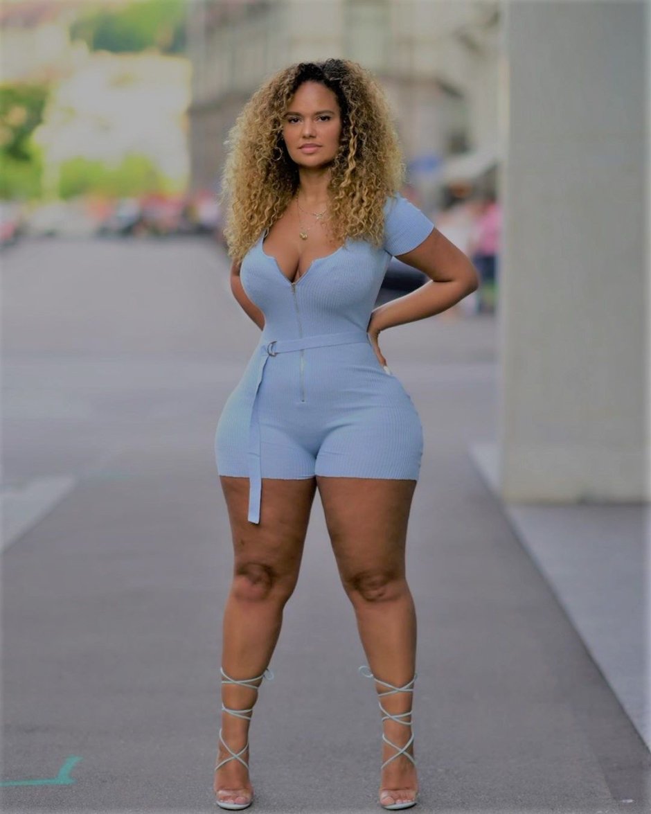 Pamella Alexandra +18