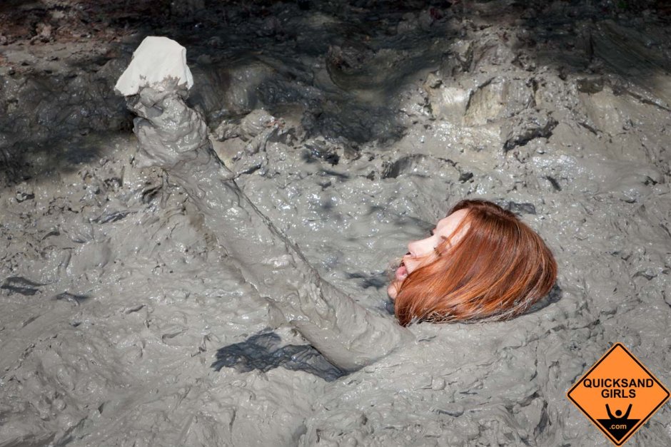 Girls in Quicksand anime