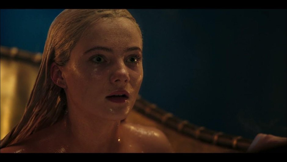 Freya Allan Topless