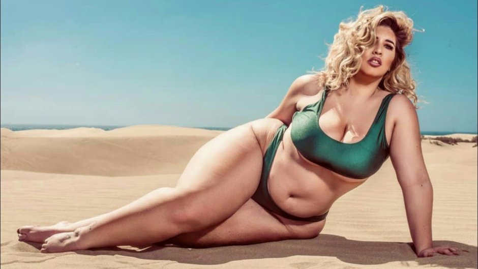 Natalia Lozano Plus-Size model