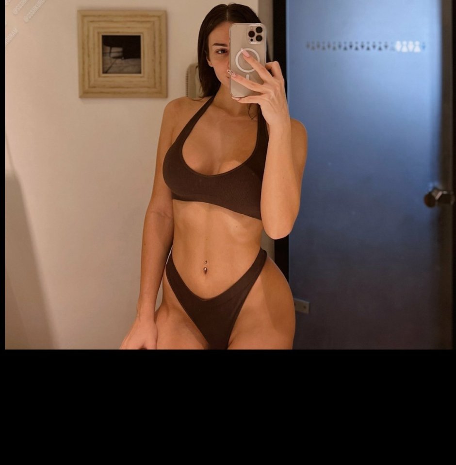 Sasha Spielberg Plum 18