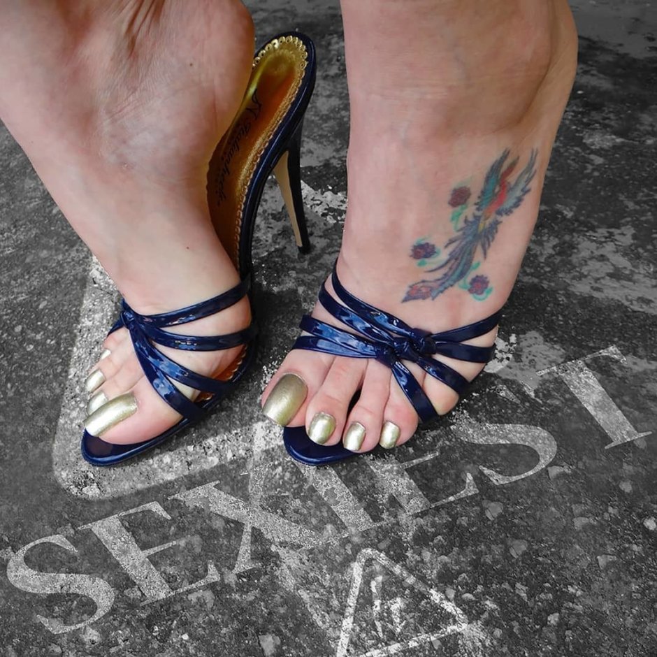 Hello Foot Fetish