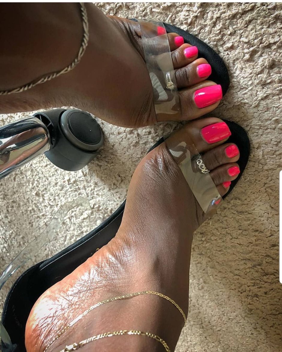Goddess Girls Foot