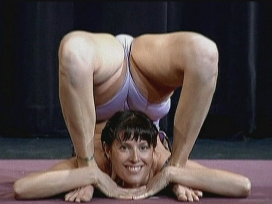 Tattoo yogis women