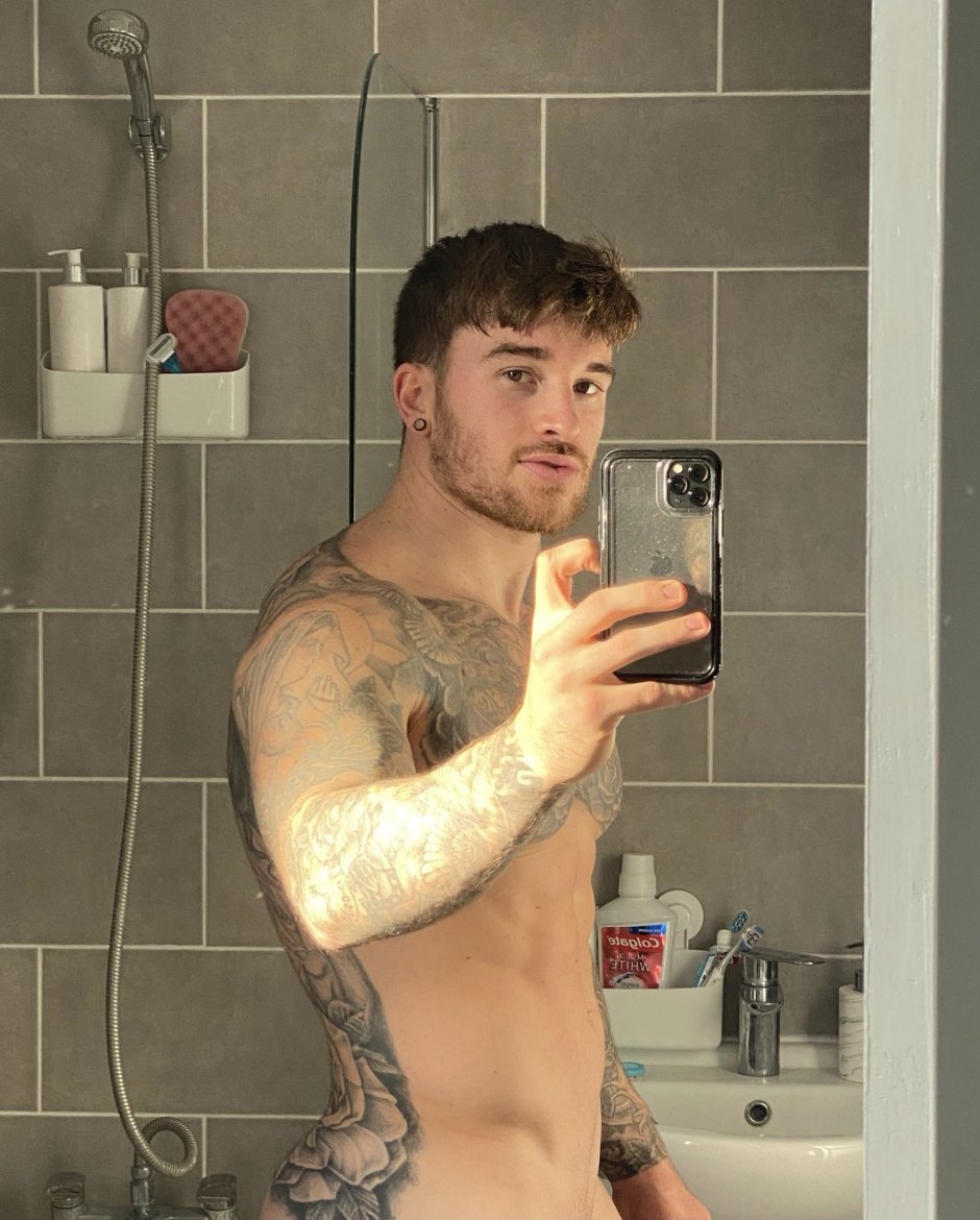 Chris Hatton @Hatts17 Onlyfans