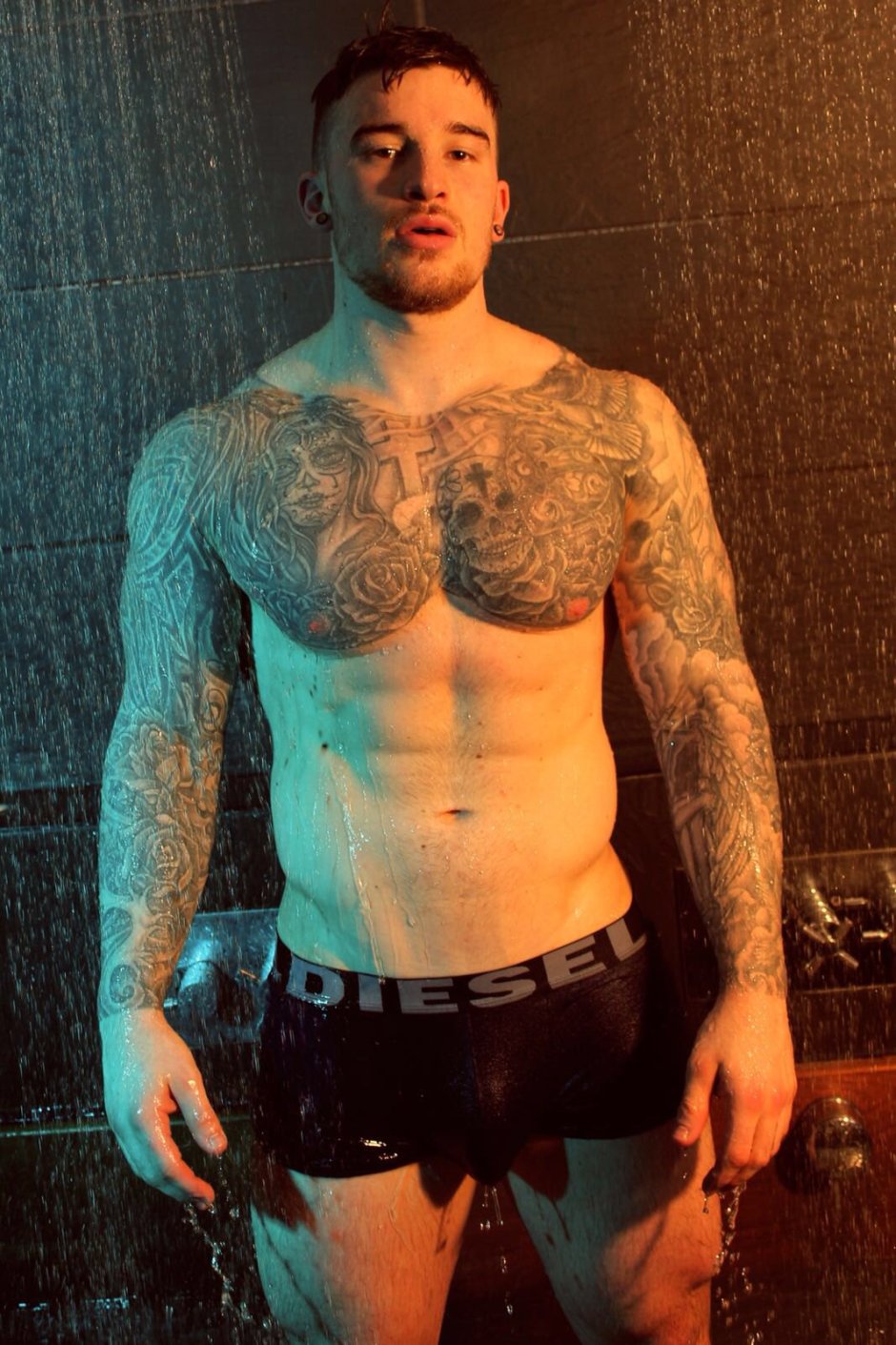 Chris Hatton 18