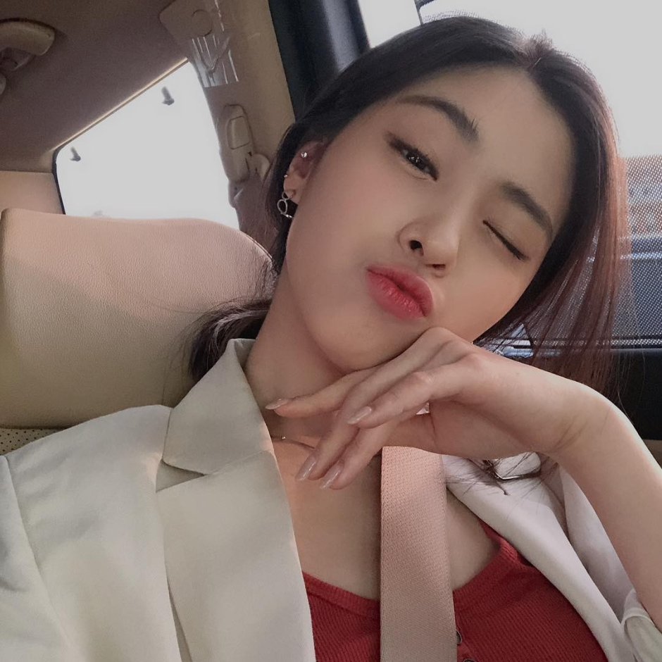 Yeji Ryujin Break My Heart Myself