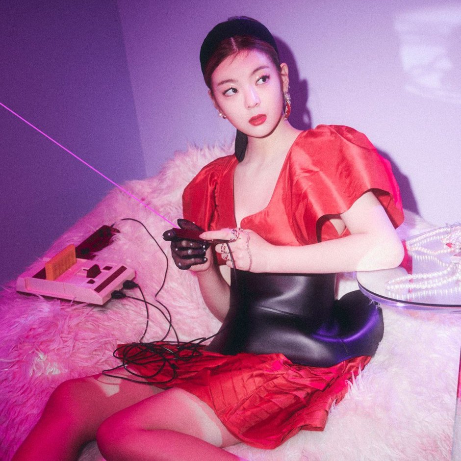 Itzy Ryujin 2021