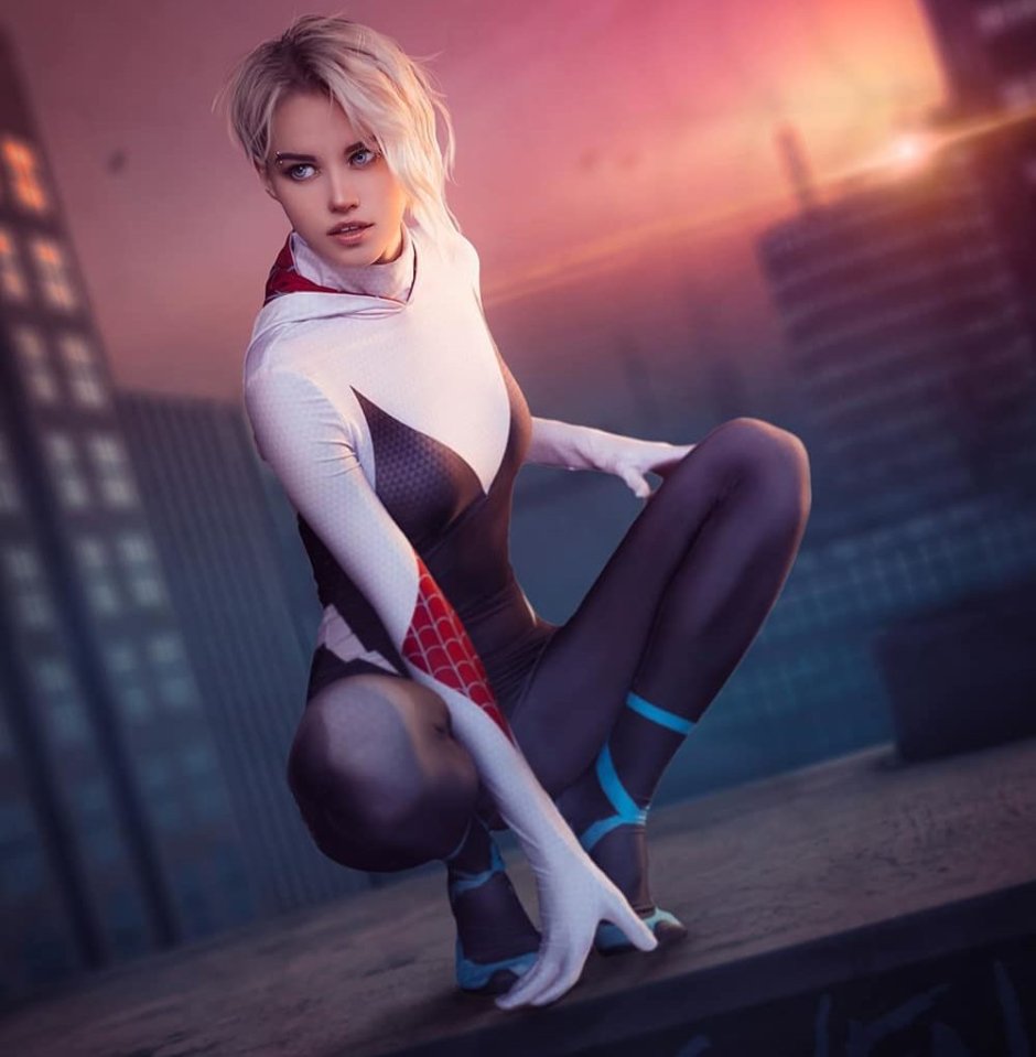 Gwen Spider Cosplay +18