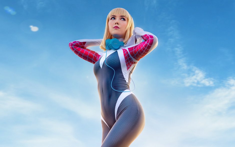 Spider Gwen Cosplay