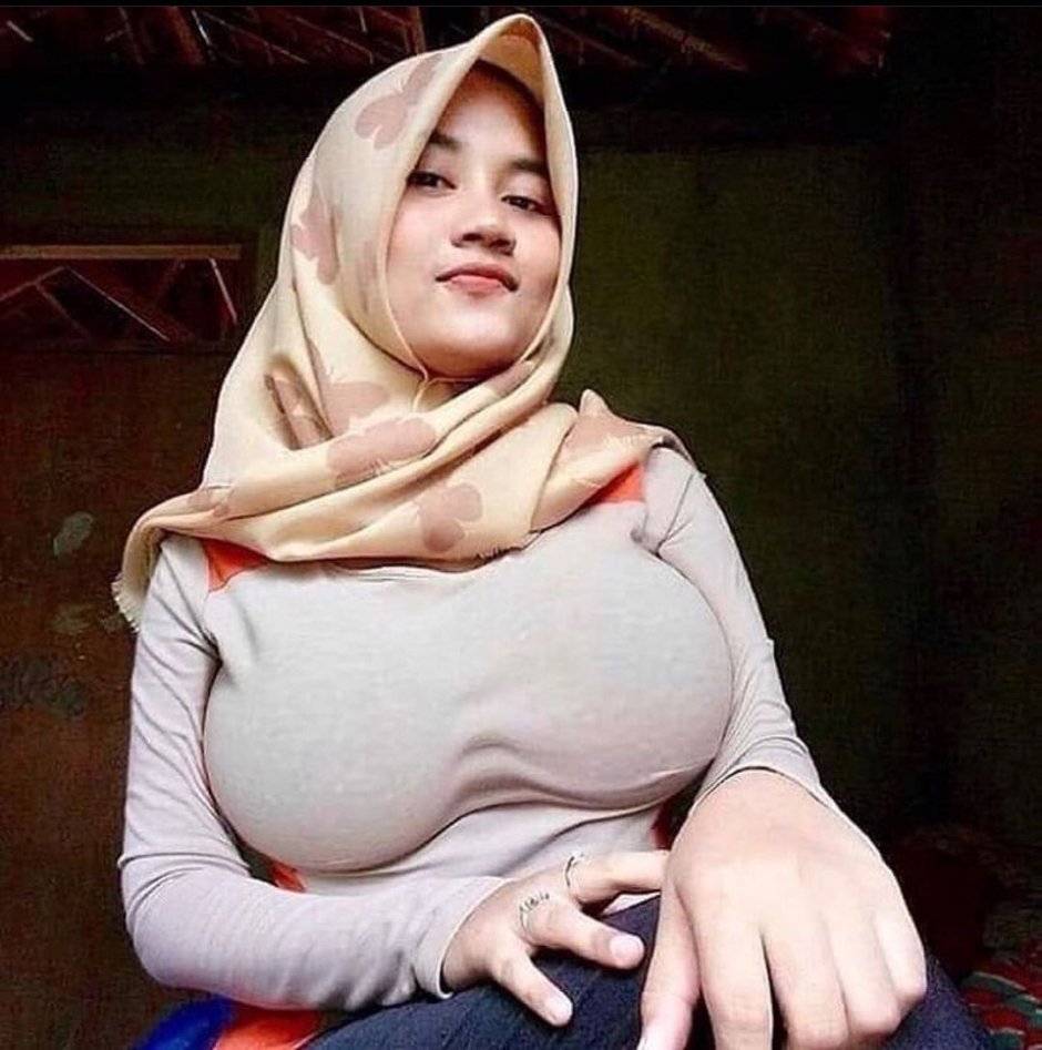 Girls plums in a hijab