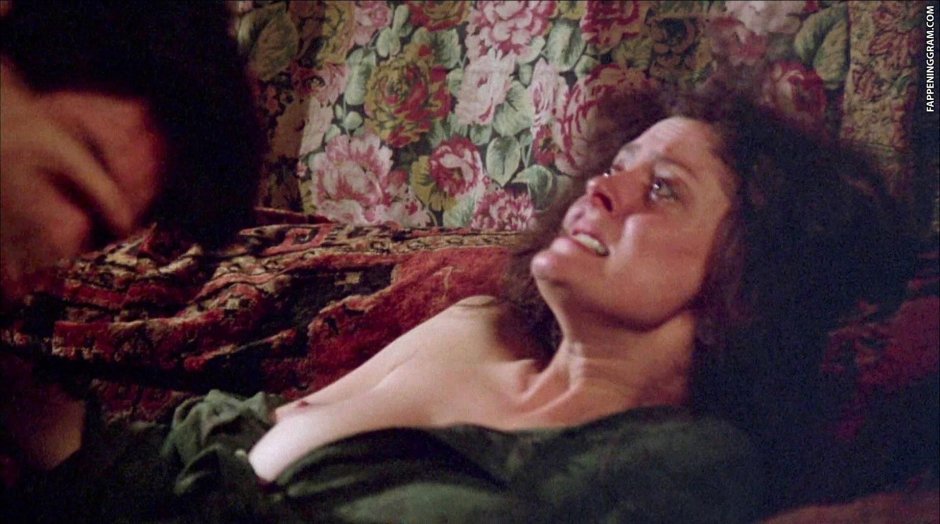 Susan Sarandon chest