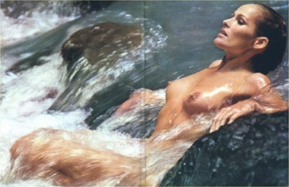 Ursula Chumak naked photos