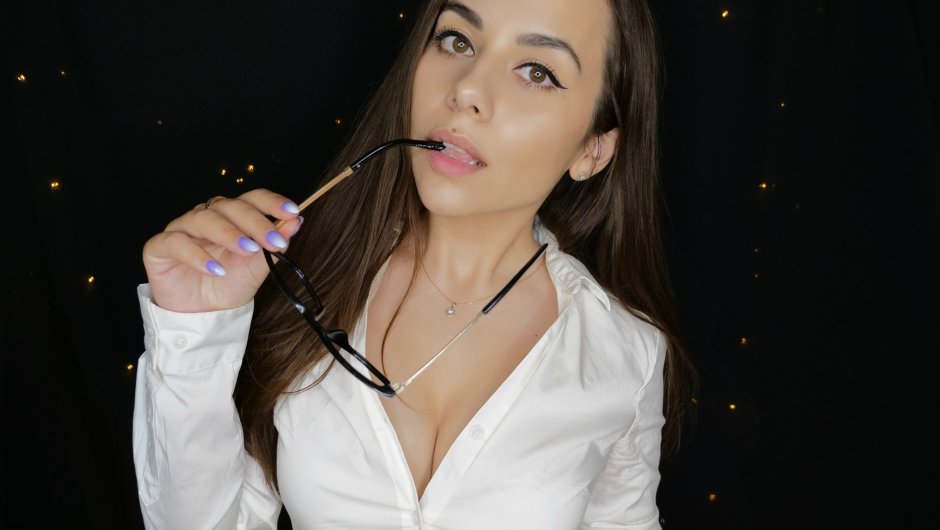Ksenia Kochegarova ASMR
