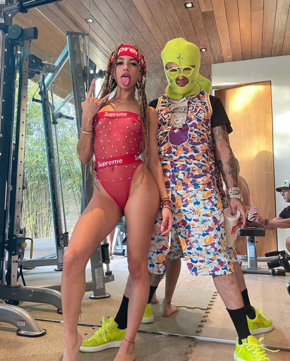 Riley Reed with Transics