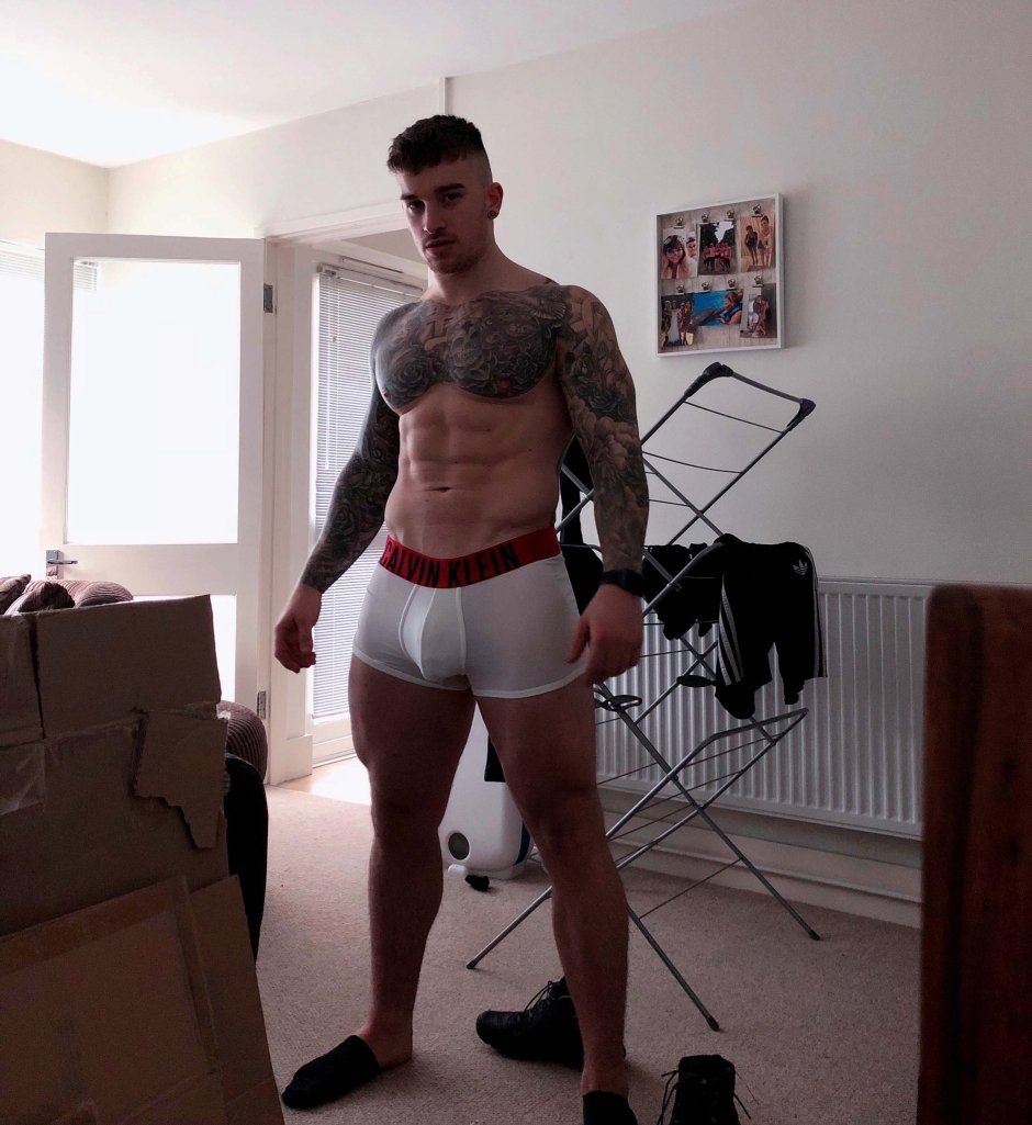 Chris Hatton Naked without panties