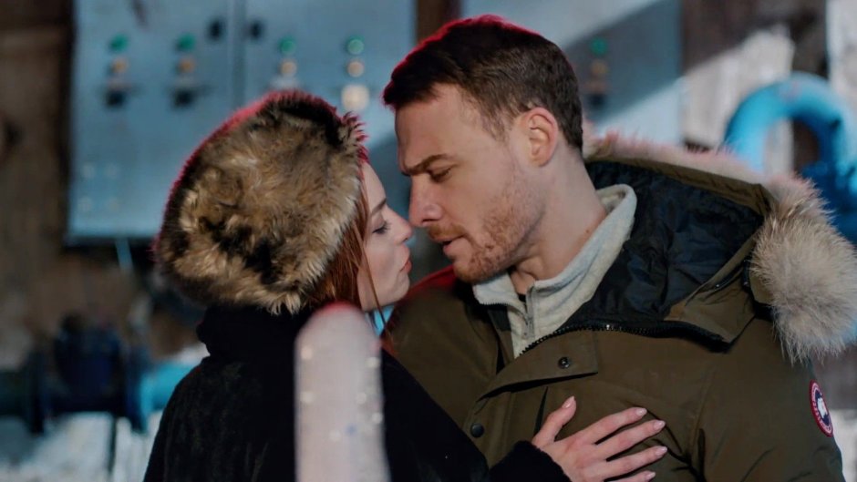 Kerem Bursin Blue