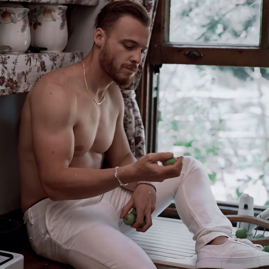 Kerem Bursin Vog