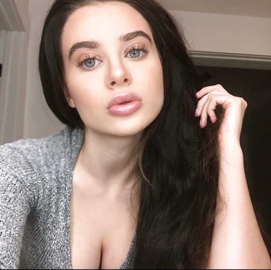 Lana Rhoades 2020