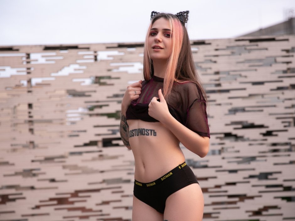 Valeria of the Lavlin model