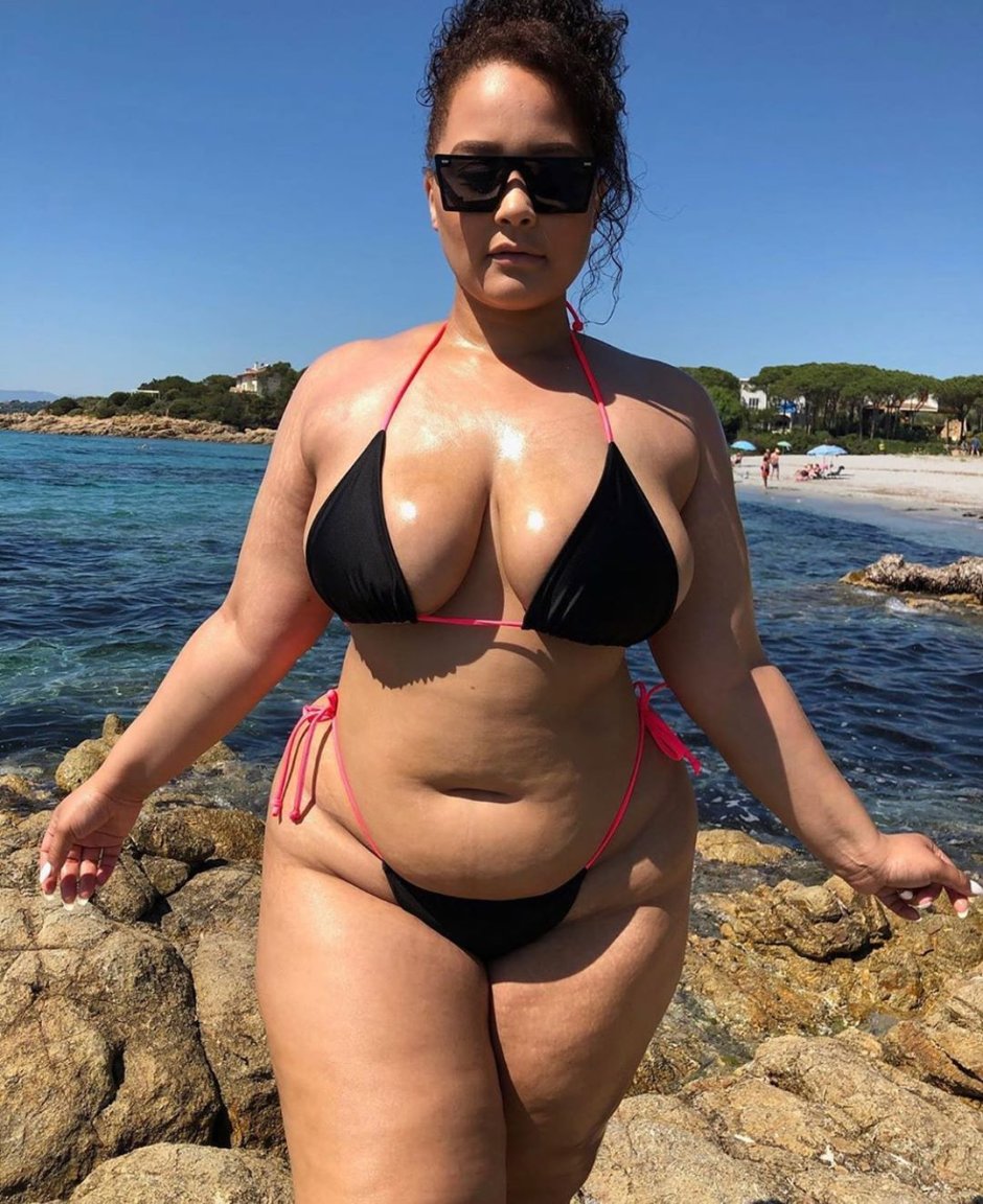 Leila Christian Big Tits
