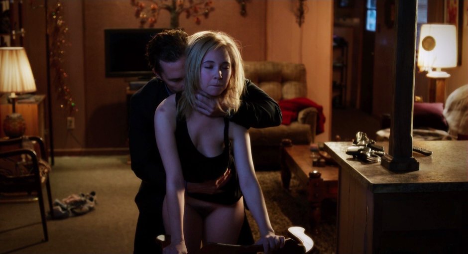 Juno Temple Erotic scenes