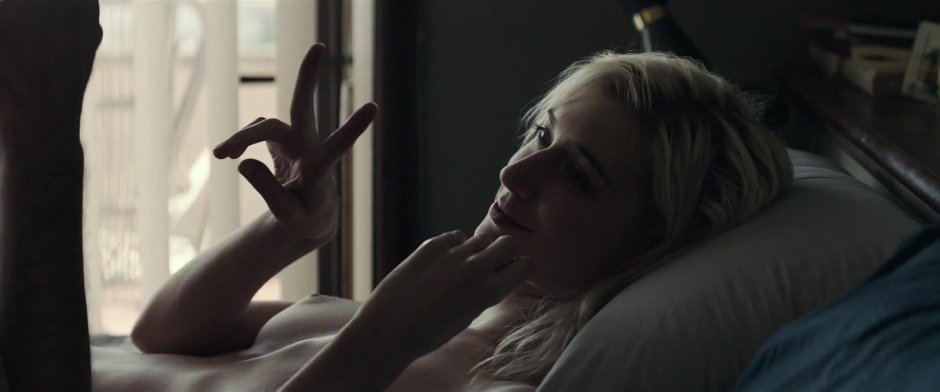 Elizabeth moron boobs