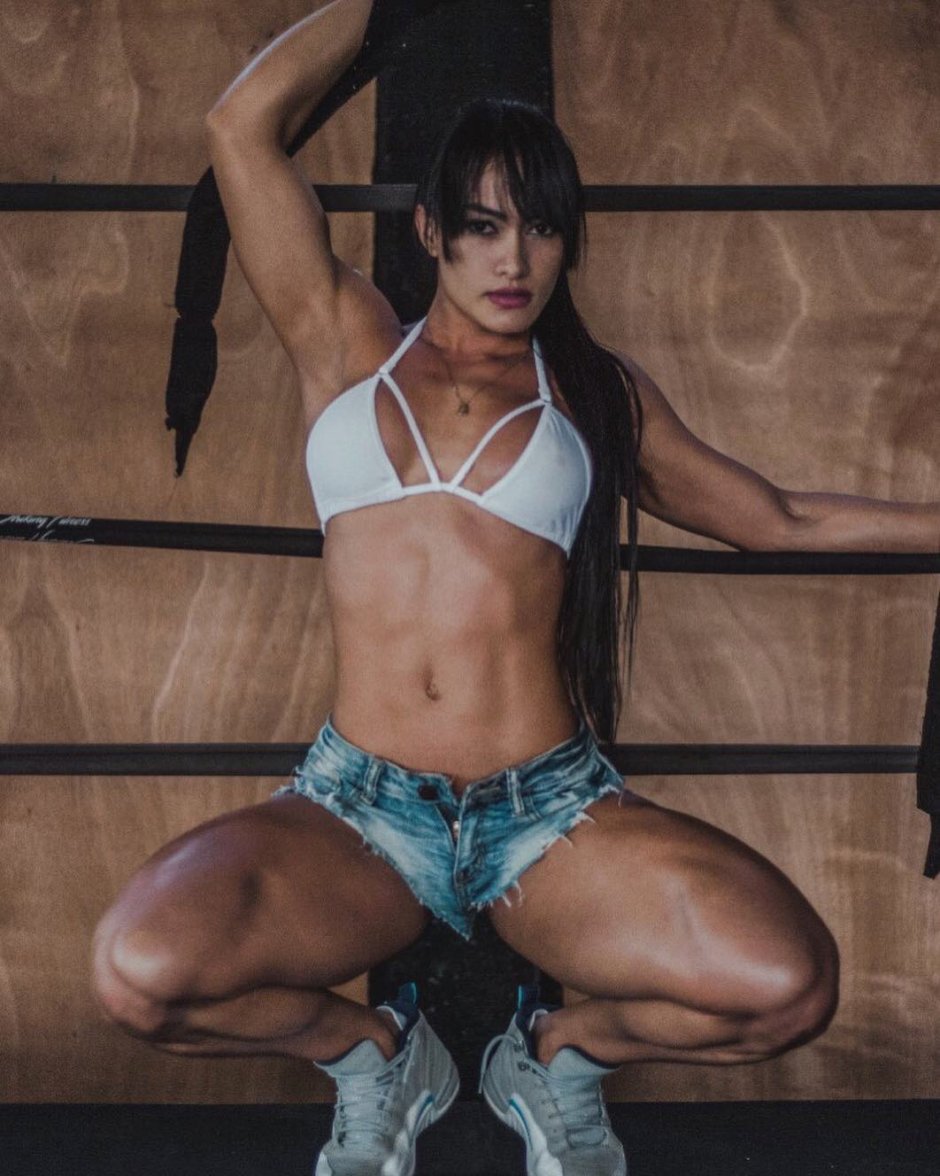 Jessica Natsarenus is hot