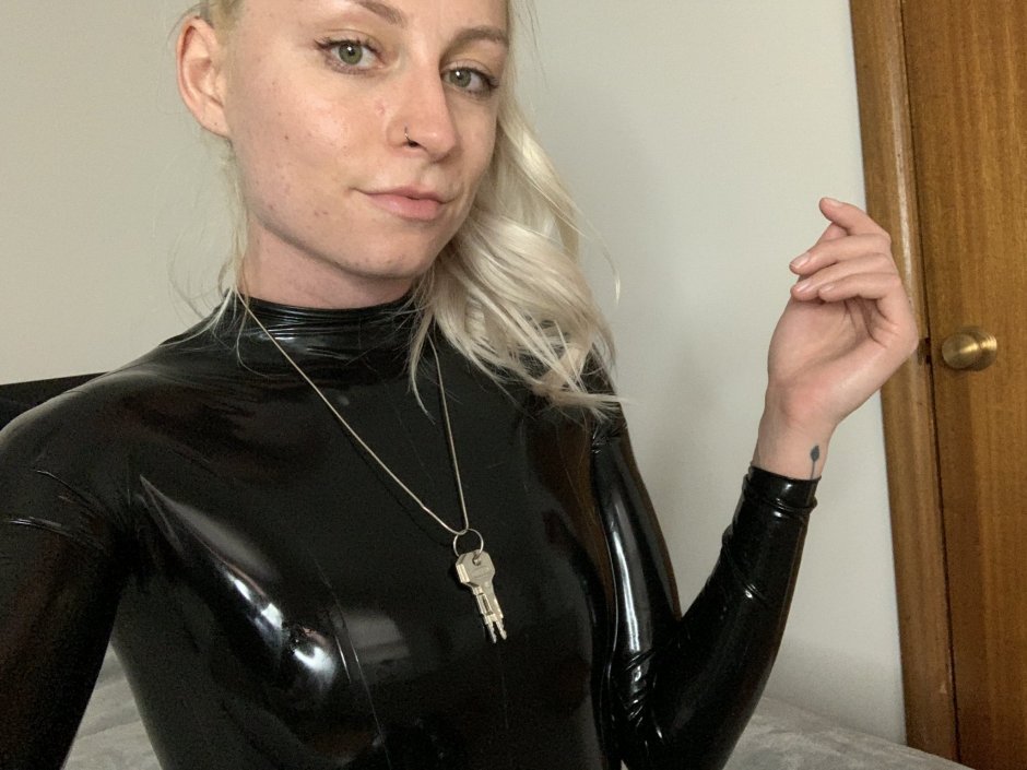Celebrities Keyholder Chastity