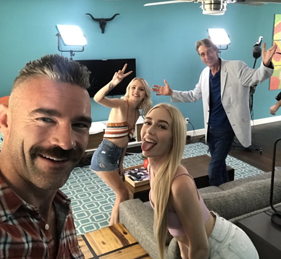 Blondes with her husband Brothers