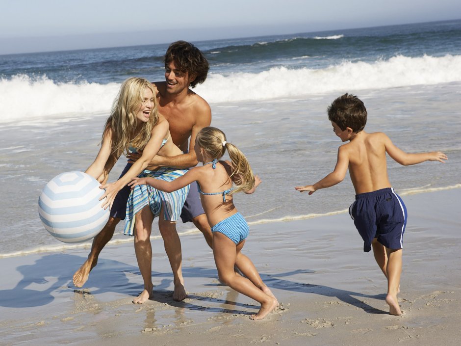 Children with parents at sea