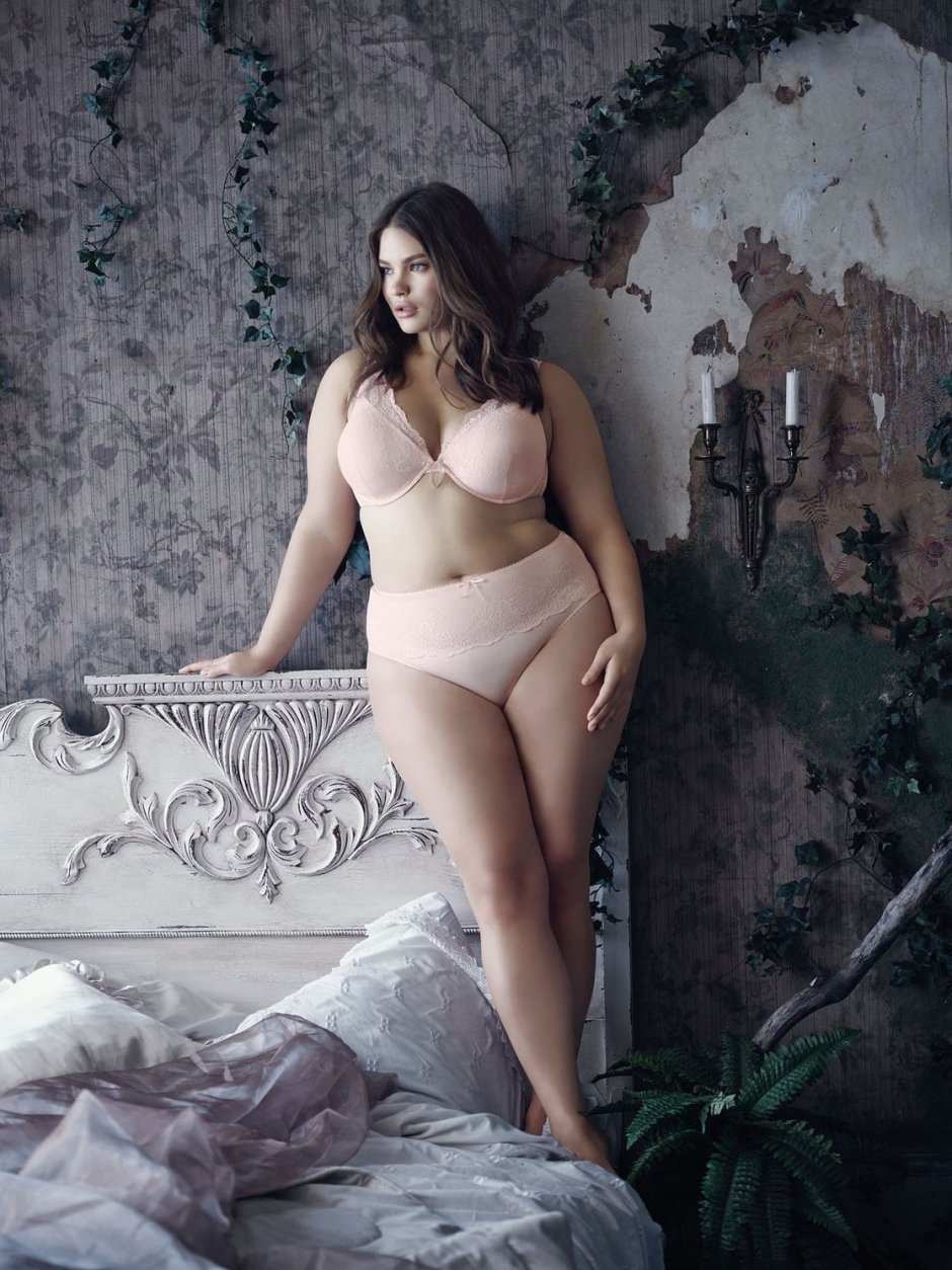 Maria Arregini Bikini
