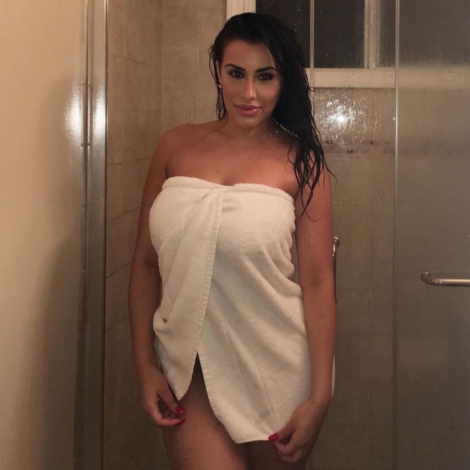 Vika Odintsova Selfie