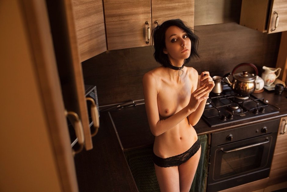 Lyvlas naked ero