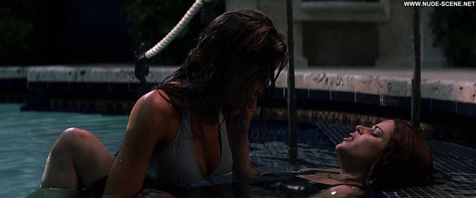 Denise Richards 1998 Naked
