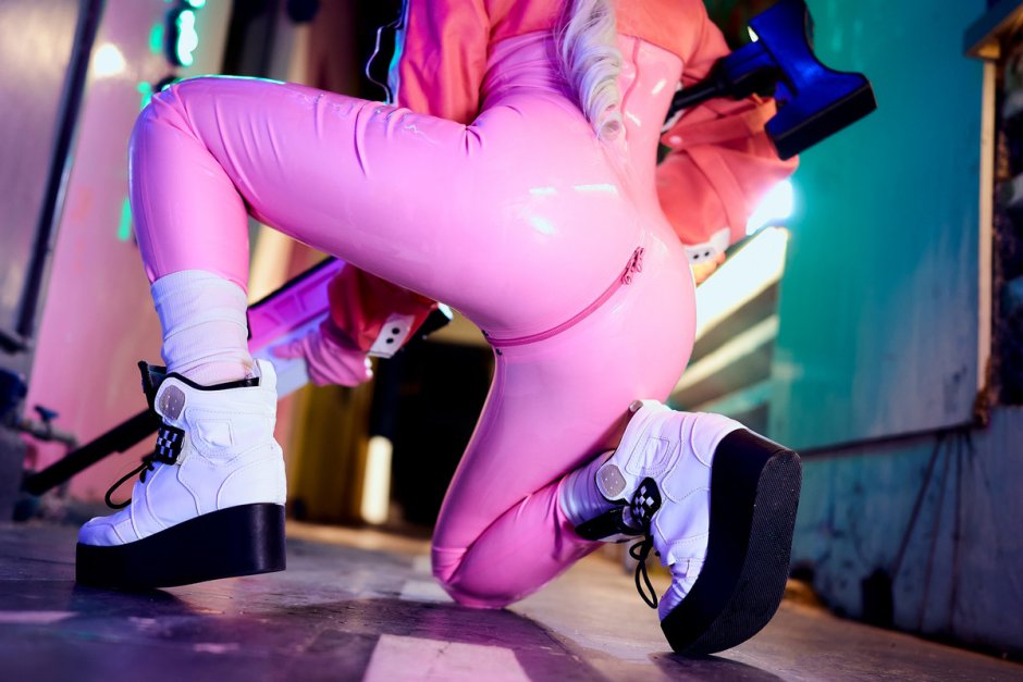 Alice Delish Cosplay