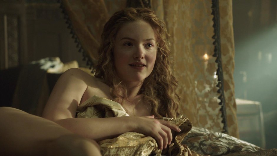 Lucretia Borgia is naked