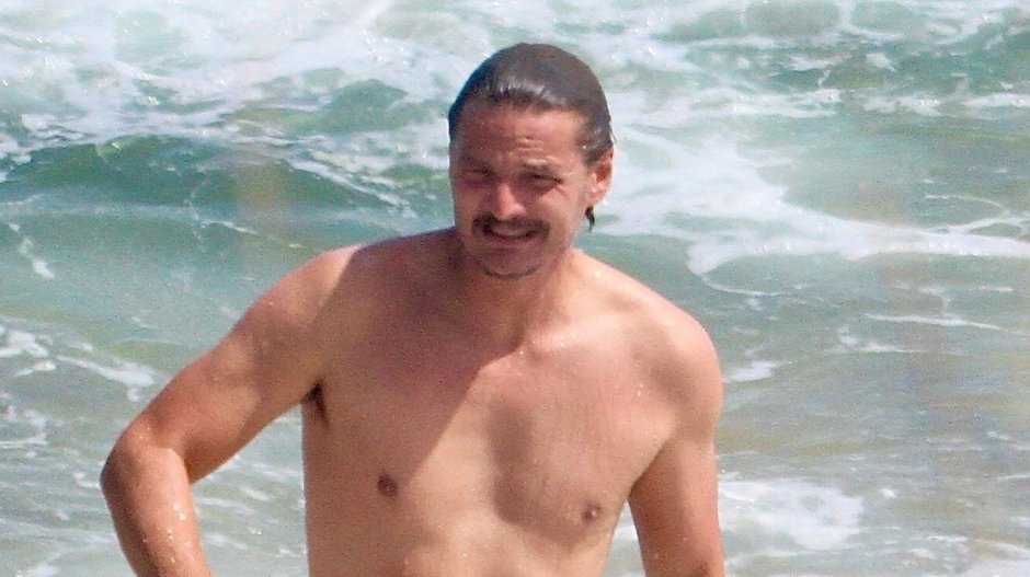 Pedro Pascal Naked