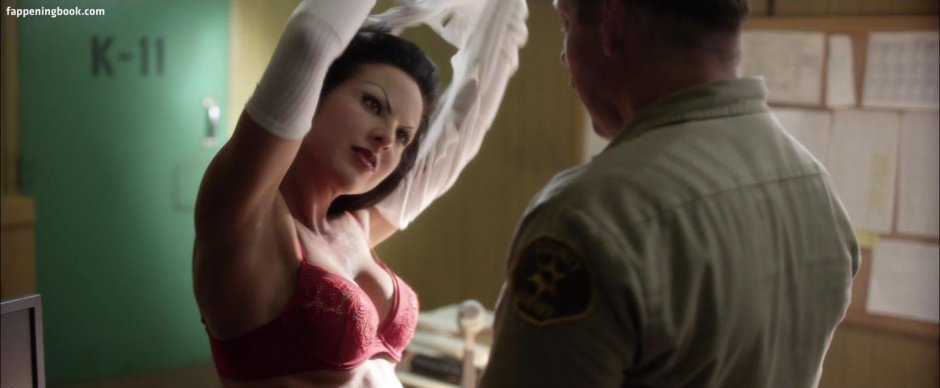Kate del Castillo Nude Scenes